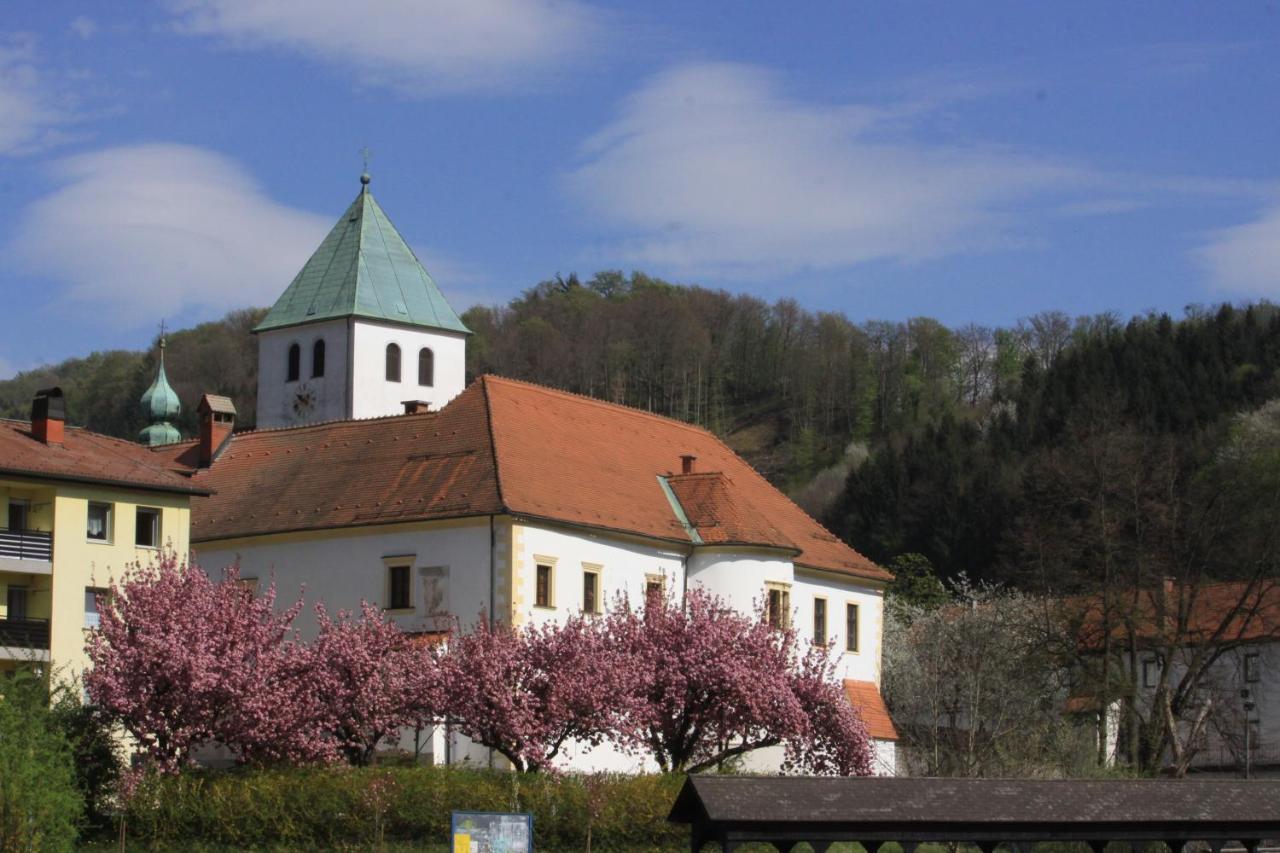 Na Kopitarjevi Hotell Laško Exteriör bild