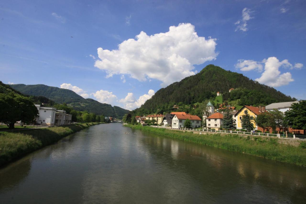 Na Kopitarjevi Hotell Laško Exteriör bild